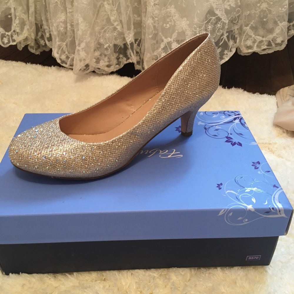 Fabulicious brand kitten heels
